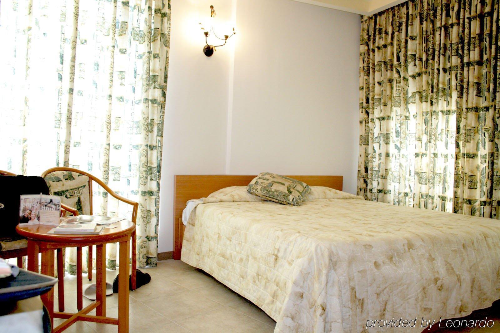 Golden Walls Hotel Єрусалим Номер фото